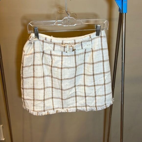 Leyden Monroe Plaid Printed MiniSkirt Size Small Ivory Tan Checked Academia NWT - Picture 4 of 14